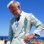 Dan Vanderbilt - @dan_themanwithatan - Instagram