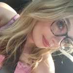 Danielle - @dan.yell.vestal - Instagram