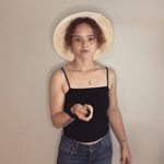 Danielle Vigue - @_daniellevigue - Instagram