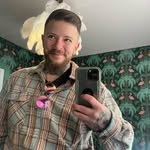 Danny Wakefield - @dannythetransdad - Instagram