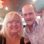 Dana Chamberlain - @homesweethomestay - Instagram
