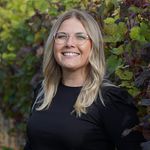 Dana Fee - @danafeela - Instagram