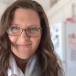 Dana Gillette - @the.overwhelmed.mom - Instagram