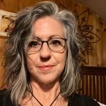 Dana Wade - @litetouch22 - Instagram