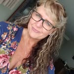 Dana Wickens - @danafrombuena - Instagram
