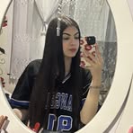 Lara Dáné - Facebook