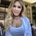Danelle rose - @danellerose80 - Instagram