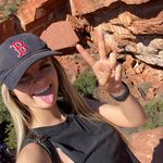 Danielle Boles - @miss.boles - Instagram
