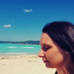 Daniela B. - @danibulla64 - Instagram