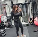 Dani Dennis - Facebook