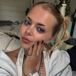 dani εїз - @danigillson - Instagram