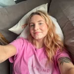 danielle - @danigillies - Instagram