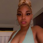 Danielle Gilmore - @dambeautybar - Instagram