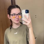 Dani Hahn - @dani._.9205 - Instagram