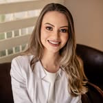 Dra. Daniela Hahn Schoenardie | Harmonização - @dra.danielahahn - Instagram