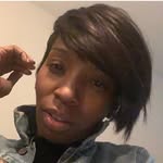 Danielle Parham - @danni_is_100 - Instagram