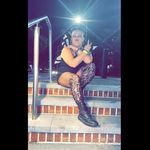 Dani Reeves - @danireeves7 - Instagram