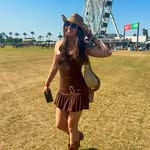 Dani Roberts - @daniroberts26 - Instagram