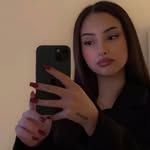 Danielle - @dani.romano88 - Instagram