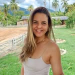 Daniela Sellos - @danisellos - Instagram