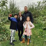 Dani Stanley - @dani_sails_hawaii - Instagram