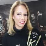 Dani Walter - Especialists em visagismo - @daniwalterhairstylist - Instagram