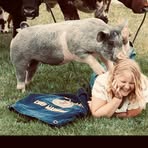 Dani Warner - Facebook