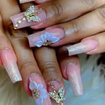Dania Armas - @daeliz.nails - Instagram