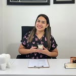 CD Dania Carrillo - @dra.daniacarrillo - Instagram