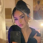 @daniaroseee - Instagram