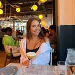 Daniela - @danielalukaza - Instagram