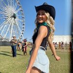 Danielle Meyer Alverson - @danielle_m_alverson - Instagram