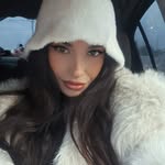 Daniela Nicoleta - @daniela.nicolle2198 - Instagram