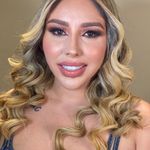 Daniela - @danielanyan - Instagram
