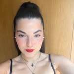 Daniela - @danielargonz - Instagram