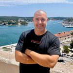 Daniel V. - @daniel_armpower - Instagram