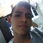Daniel Avellaneda - @daniel.avellaneda.357622 - Instagram