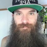 Daniel Barker - @beardymcbarker - Instagram