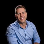 Dr. Daniel Pinheiro - Odonto Barra - Facebook
