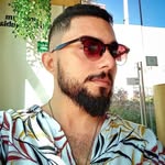 Daniel Bobb - @retroescorpio - Instagram