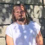 Daniel | 6'7"| From Head to Body - @tall.dude.moves - Instagram
