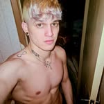 daniel - @danielboytoy - Instagram