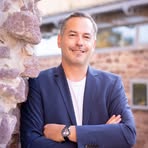 Daniel Breitenbach - Facebook