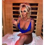 Danielle Brentano - @daniellebrentano - Instagram