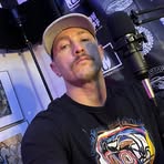 Daniel Bresler - Facebook