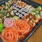 Daniel Brighton - @worldoffood801 - Instagram