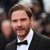 Daniel Bruhl - @bruhlldan - TikTok