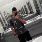 Daniel Buczek - @daniel.buczek.3152 - Instagram