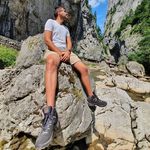 Daniel Buza - @iamdanielwheat - Instagram