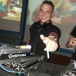 Luis Daniel Cabada Abreu - @zur2dj - Instagram